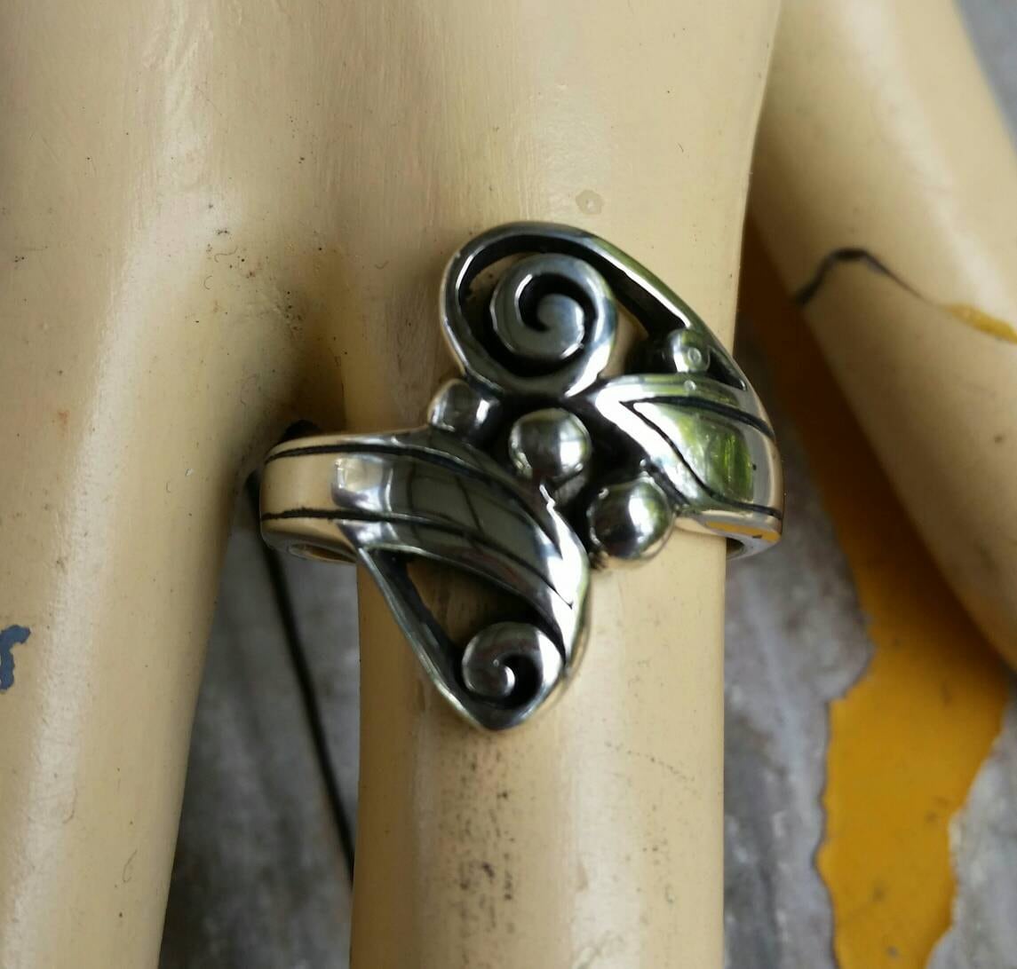 sterling silver scroll  ring alternative steampunk gothic art nouveau