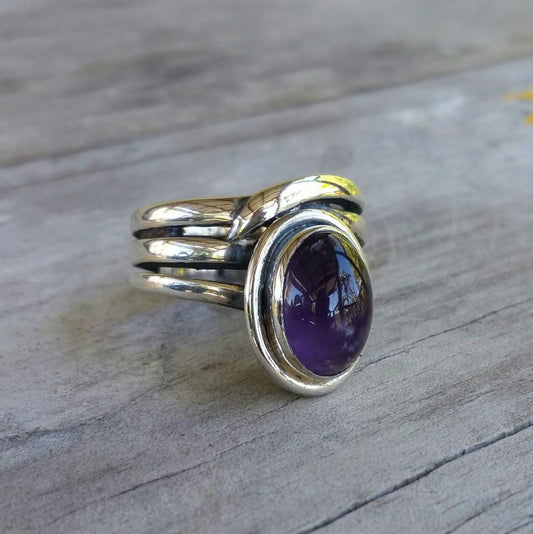 Amethyst ring,cabochon,heavy, modern,sterling silver,hand made,chunky silver ring, designer,baroque,boho,women's fashion,large ring,goddess