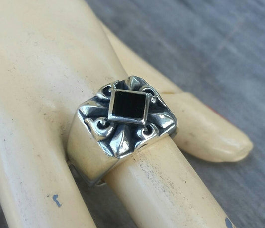 Signet black enamel sterling silver dress wedding dress ring