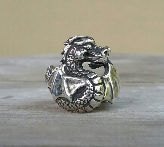 cute dragon ring,sterling silver,goddess, fantasy,mythical, ladies steampunk gothic punk  ring