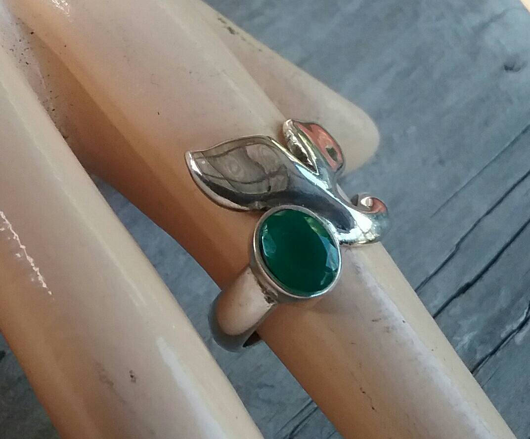 Whale tale,green onyx ring,sterling silver,marine, dolphin ,surf,green stone,chunky ring,surfer,women's fashion,handmade,