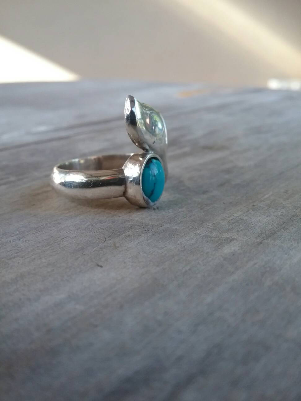 Turquoise ring,Whale tale,sterling silver,chunky ring, marine, dolphin,surf,whale ring,handmade,gypsy,boho shic,hipster,nature,ocean jewelry