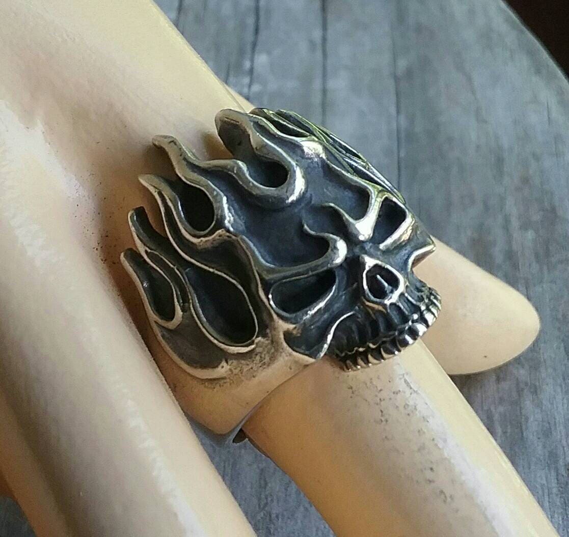 Flame, Skull ring,steampunk,gothic, punk sterling silver,ed roth flames,pirate,skeleton,