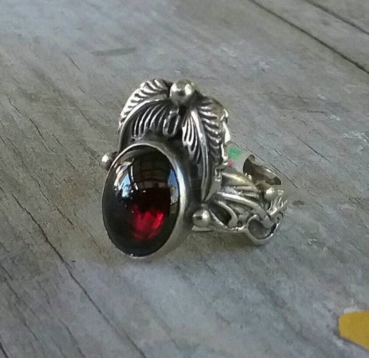 Garnet leaf ring sterling silver alternative steampunk gothic art nouveau victorian flower rockabilly