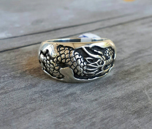 silver dragon ring,sterling silver,wedding band,hand made,steampunk,gothic,punk,vintage,boho,hipster,mythical Dragon,serpent,