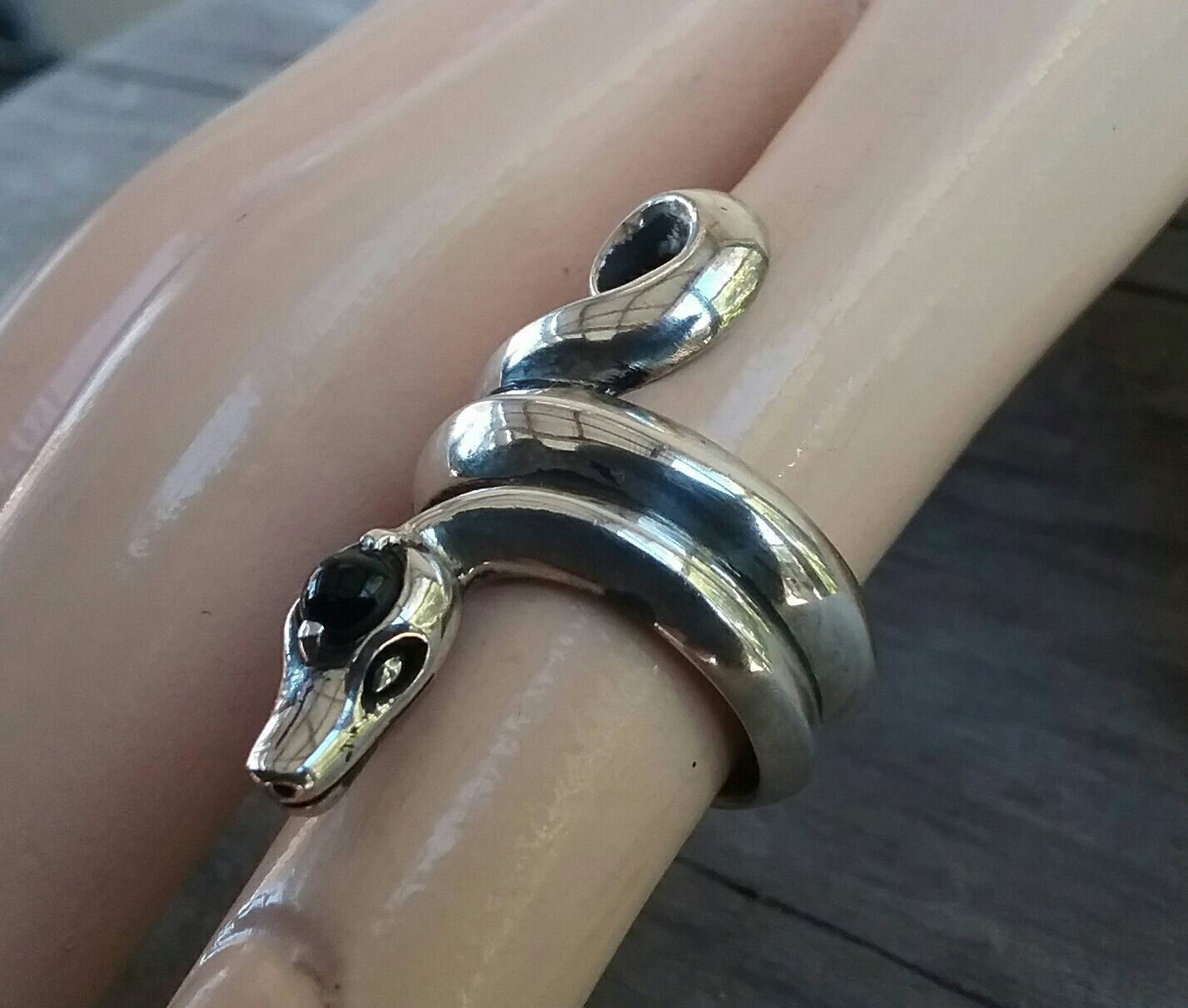 Snake ring,chunky,sterling silver,wrap around serpant,onyx head snake,