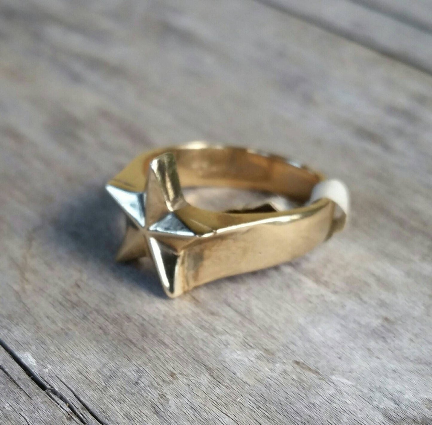 star ring,small 9ct/9k star, gold caltex star,boho,goddess,rockabilly,