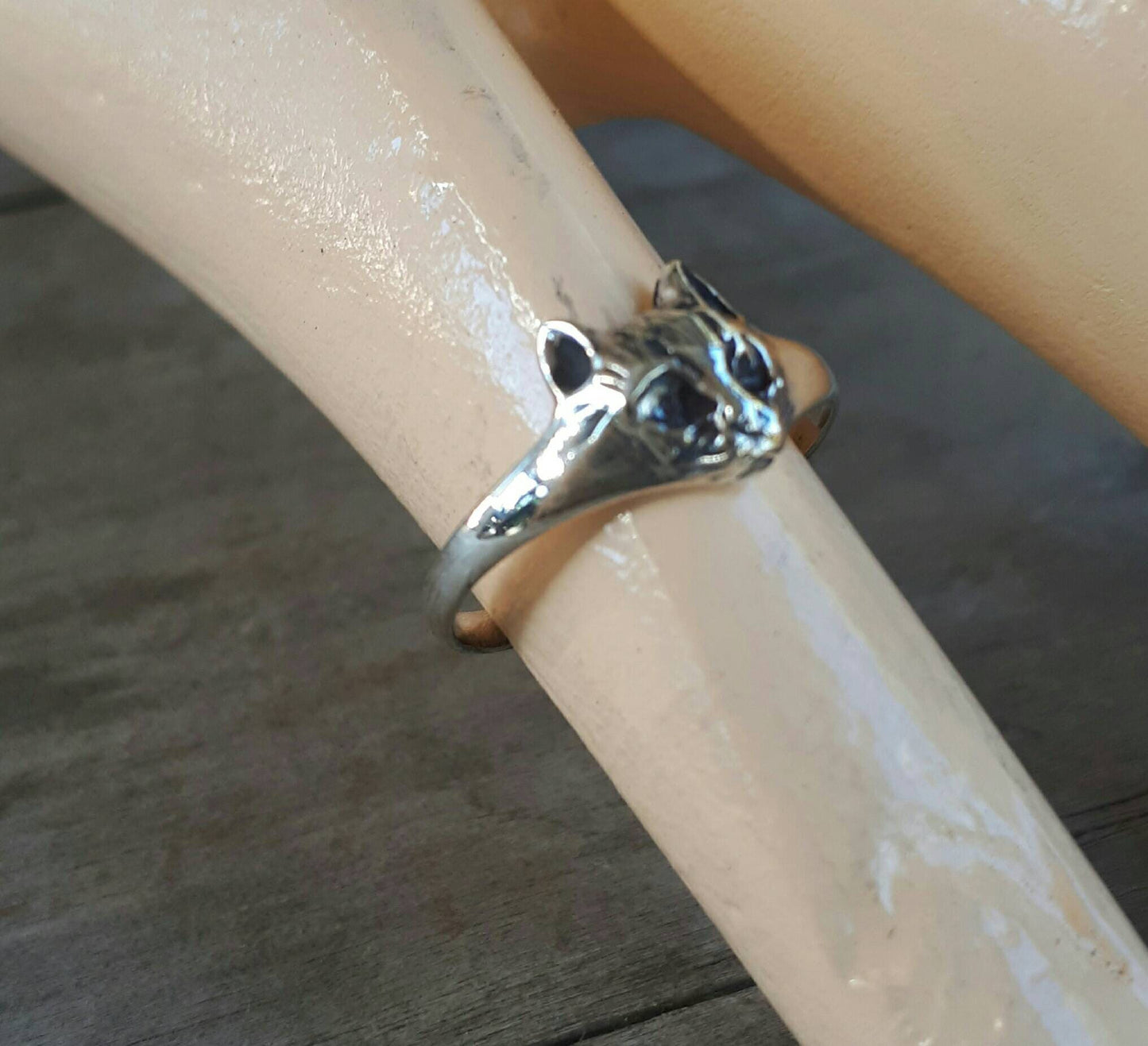 Cat ring, sterling silver,fine,small pinkie ring,boho,gypsy,hippy,woodland,animal,feline,handmade,girls ring,