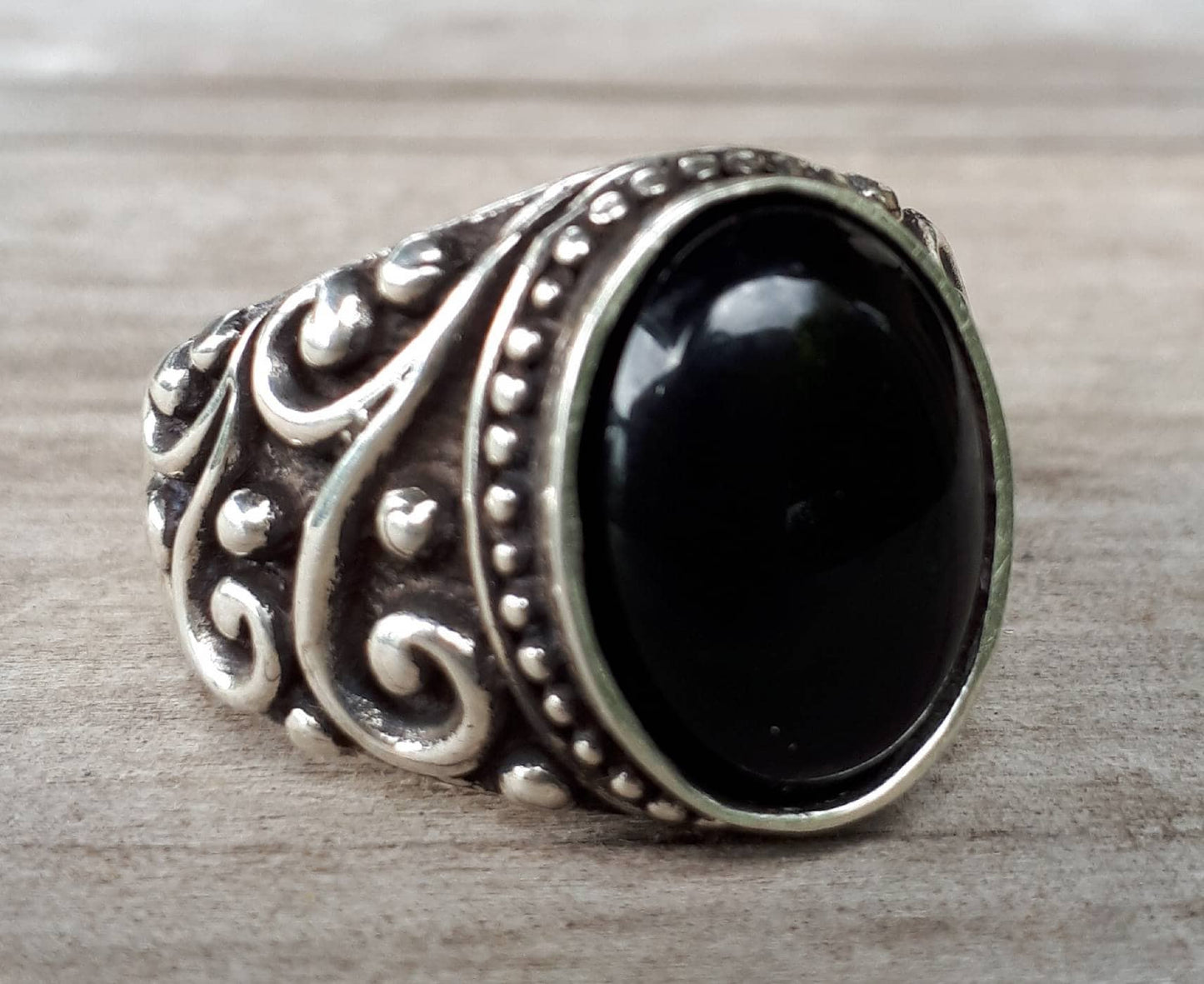 Onyx ring,chunky,sterling silver,handmade,boho,vintage,silver wedding,new age,crystal ring,antique,scroll,mans  black stone ring,signet ring