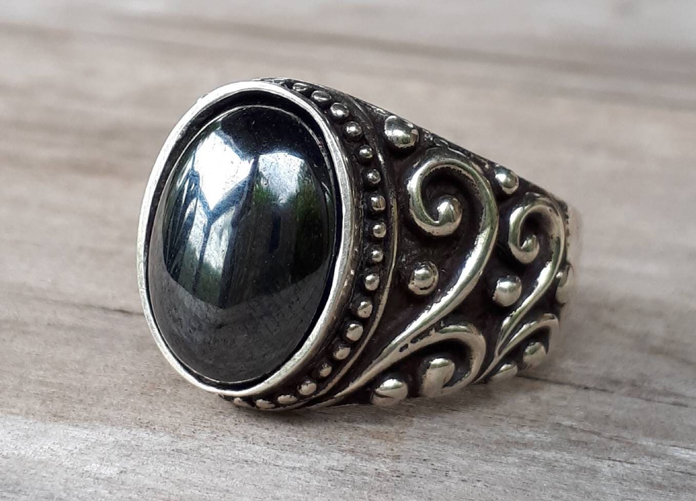 Hemitite ring sterling silver dress wedding dress ring antique scroll pattern black stone