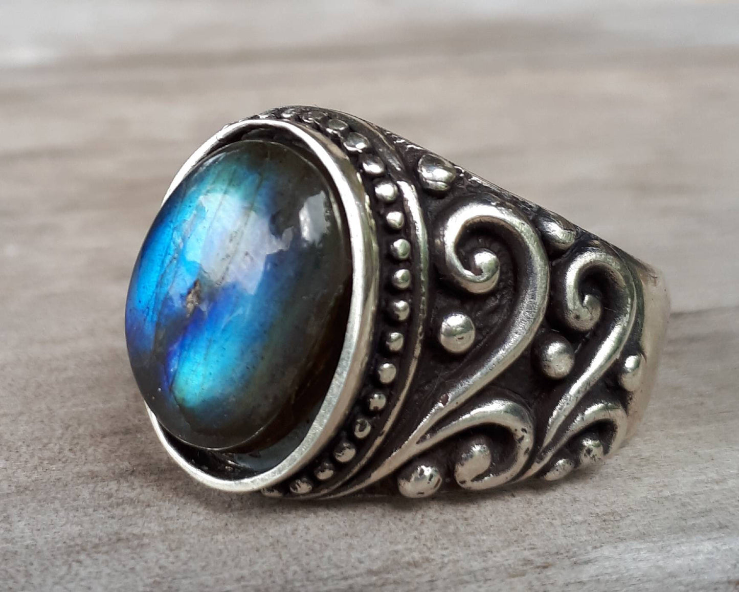 Labradorite  sterling silver dress wedding dress ring antique scroll pattern brown stone