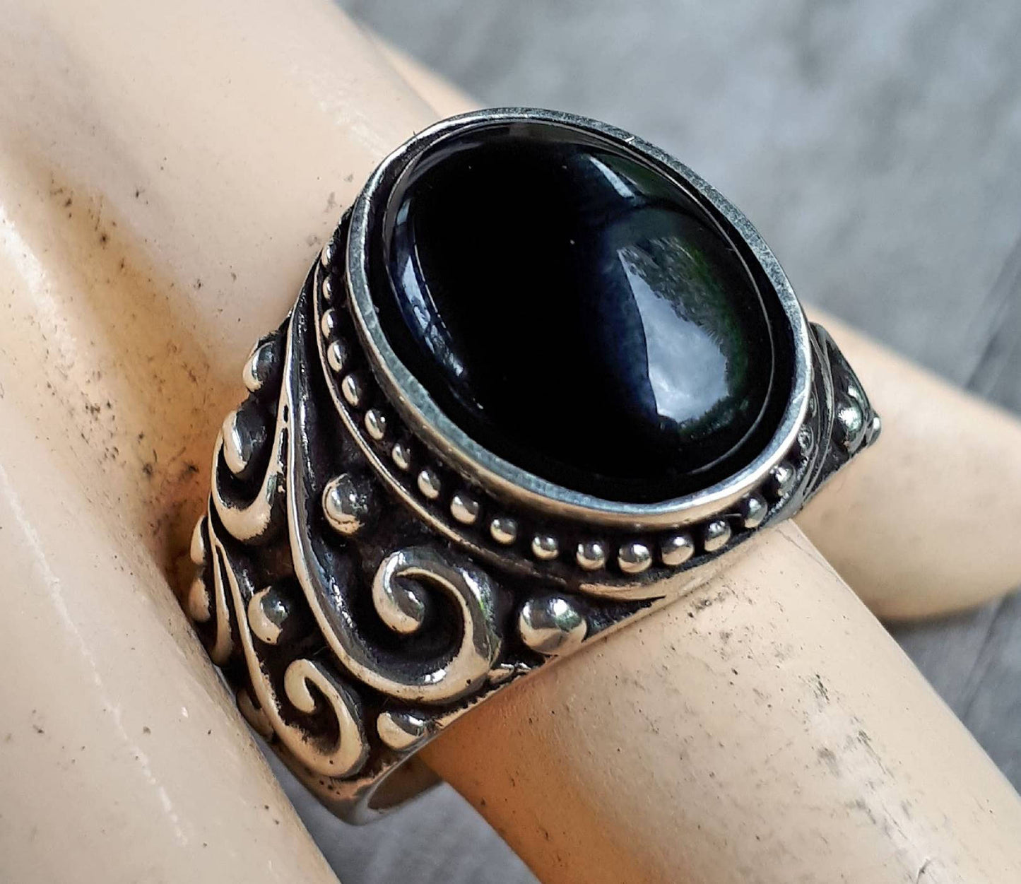 Onyx ring,chunky,sterling silver,handmade,boho,vintage,silver wedding,new age,crystal ring,antique,scroll,mans  black stone ring,signet ring