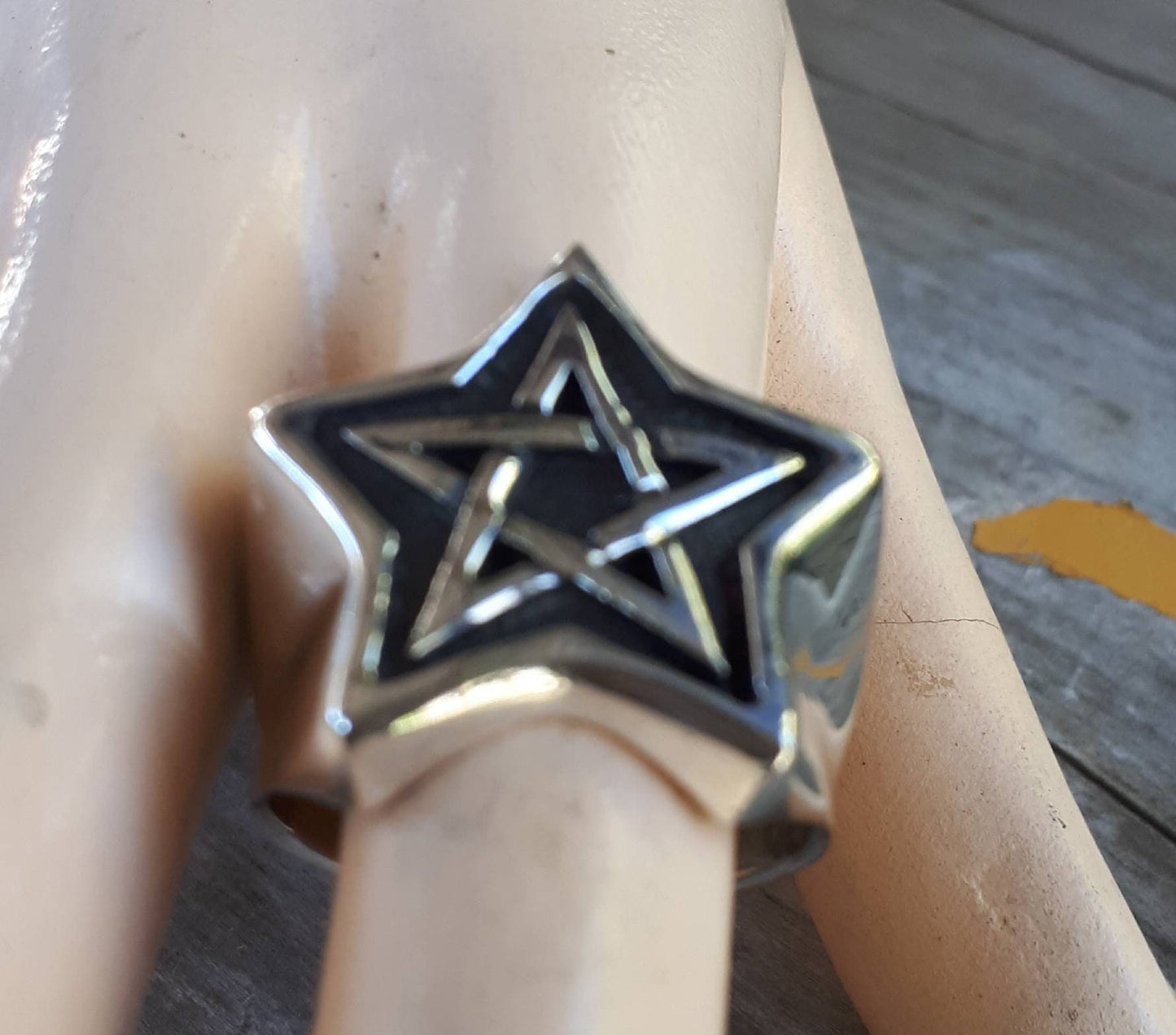 Pentagram,large ring,sterling silver,unisex ring,star,occult,wiccan,witch,wizard,magic,chunky ring,binding,druid,boho,goth,