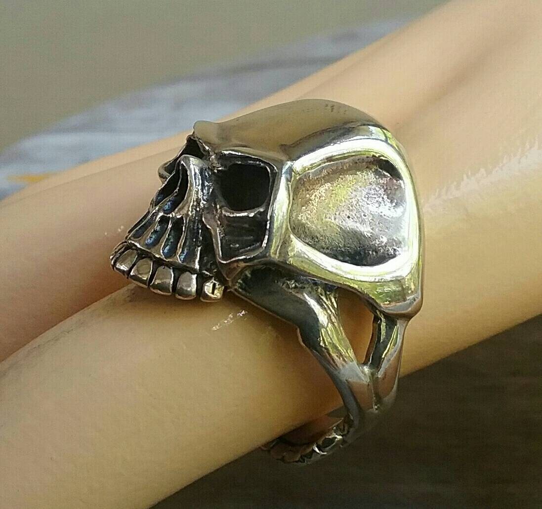 Skull ring,sterling  silver, steampunk,gothic,Keith Richard's skull, punk,biker,hand made,hipster,pirate,medievil,mens fashion,