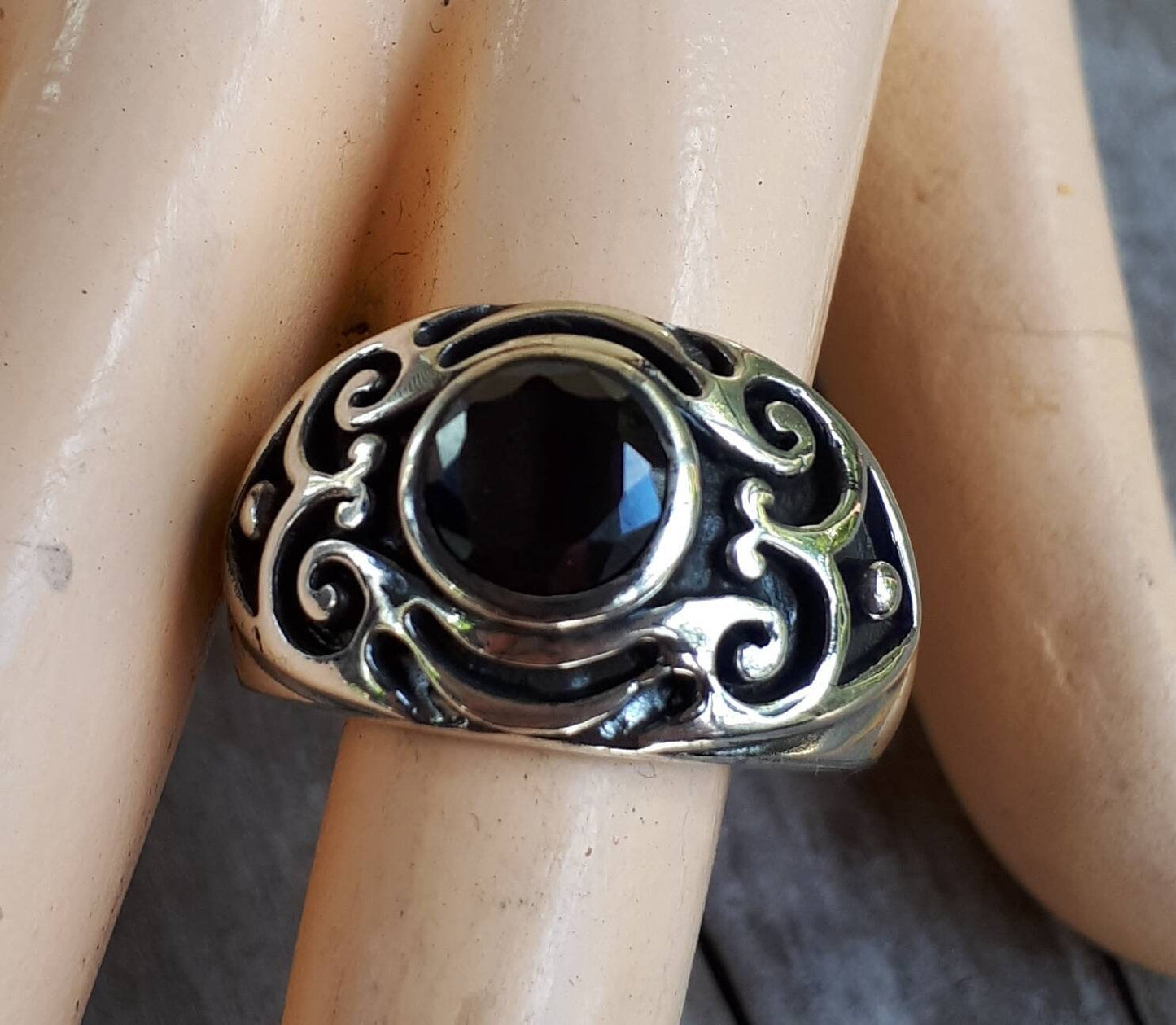 Black cubic ring,sterling silver,syn onyx, cz ring,dress ring,signet ,tribal,vintage,boho,hipster,handmade,mens fashion,wedding ring,chunky,