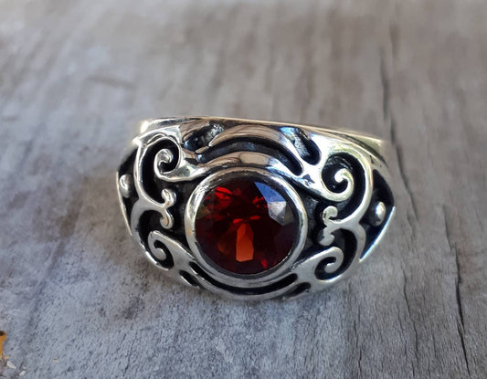 Garnet ring,sterling silver,garnet,dress ring,signet,tribal,vintage,boho,hipster,handmade,mens fashion,wedding ring,chunky,