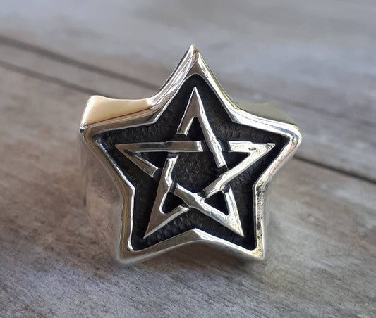 Pentagram,large ring,sterling silver,unisex ring,star,occult,wiccan,witch,wizard,magic,chunky ring,binding,druid,boho,goth,