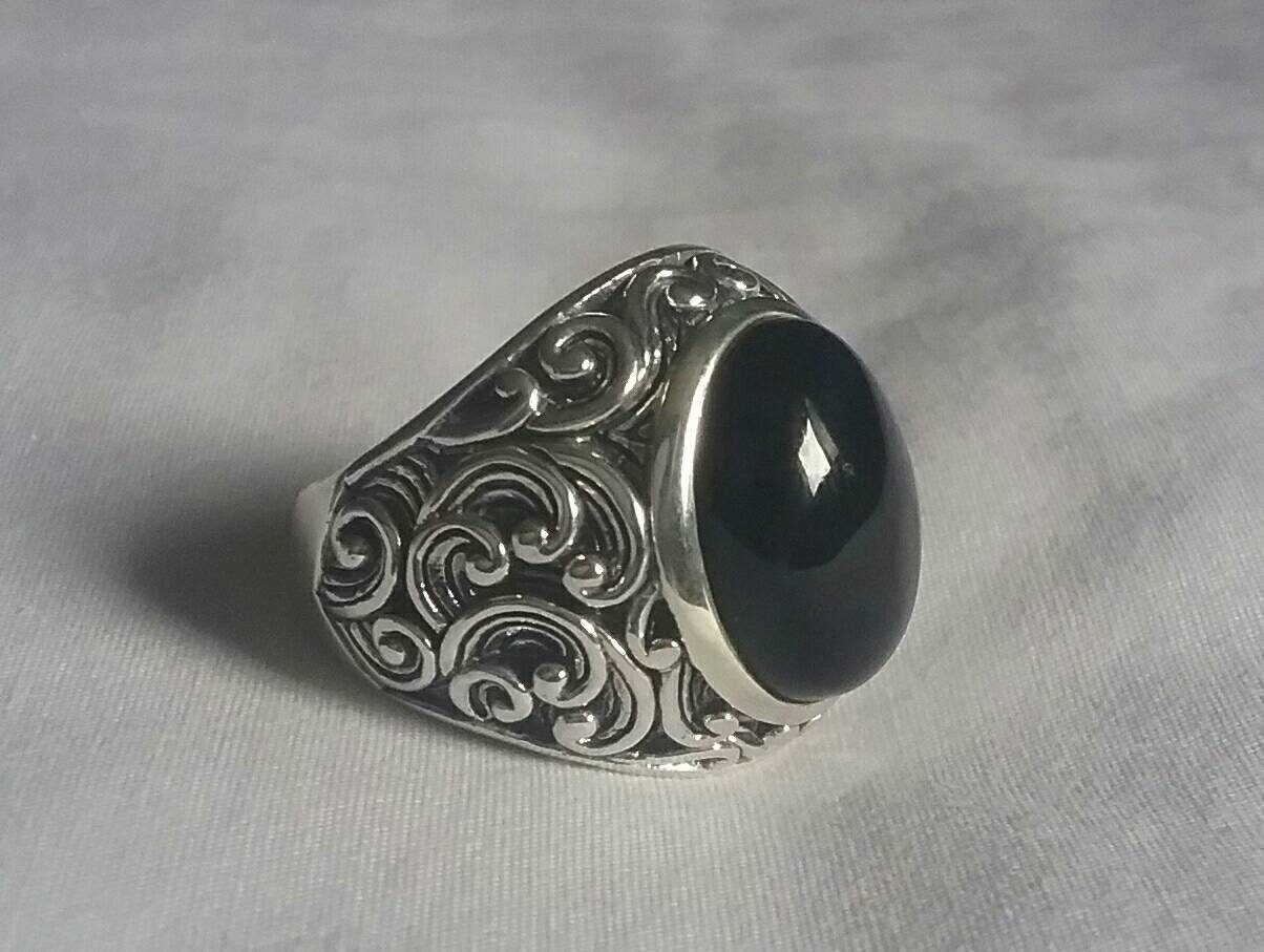 Onyx ring,Large stone ring,mans ring,sterling silver,wedding,dress ring,antique,scroll,tribal,baroque,vintage,boho,mans ring,MADE TO ORDER