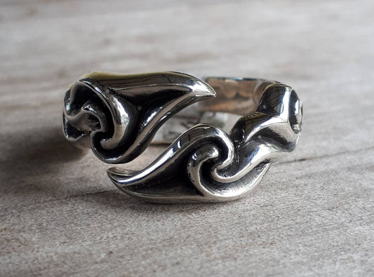 Wave ring,sterling silver,steampunk,wedding, ring,handmade,boho,surf,tribal,claw ring,Geiger,viking,Maori,island,polynesian,Hawaiian,sailor,