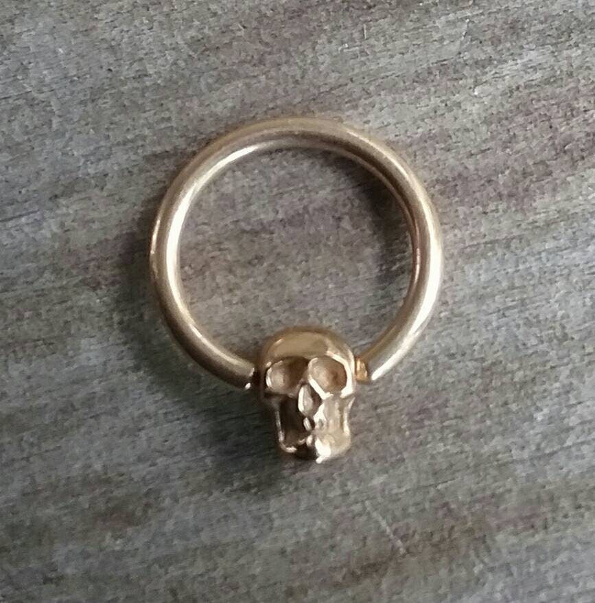 Skull bcr,skull earring,bcr skull bead,sterling silver,skull bc,skull nipple ring,skull belly ring,skull,skull sleeper,pirate,captive bead,