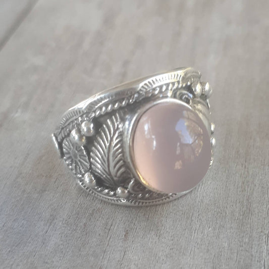 Pink chalcedony ring,sterling silver,goddess,Indian style,handmade, wedding,hipster,gemstone,boho,hippy,gypsy,mens fashion,unisex stone ring