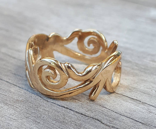 gold scroll ring,9ct gold,swirl,handmade,wedding band,boho,gypsy,goddess,art nouveau,celtic,tribal ring,pinkie ring,maori koru