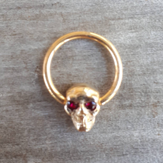 Gold skull earring,bcr skull bead,9ct gold,skull nipple ring,skull belly ring,skull eyebtow ring,gold skull sleeper,boho,pirate,steampunk,