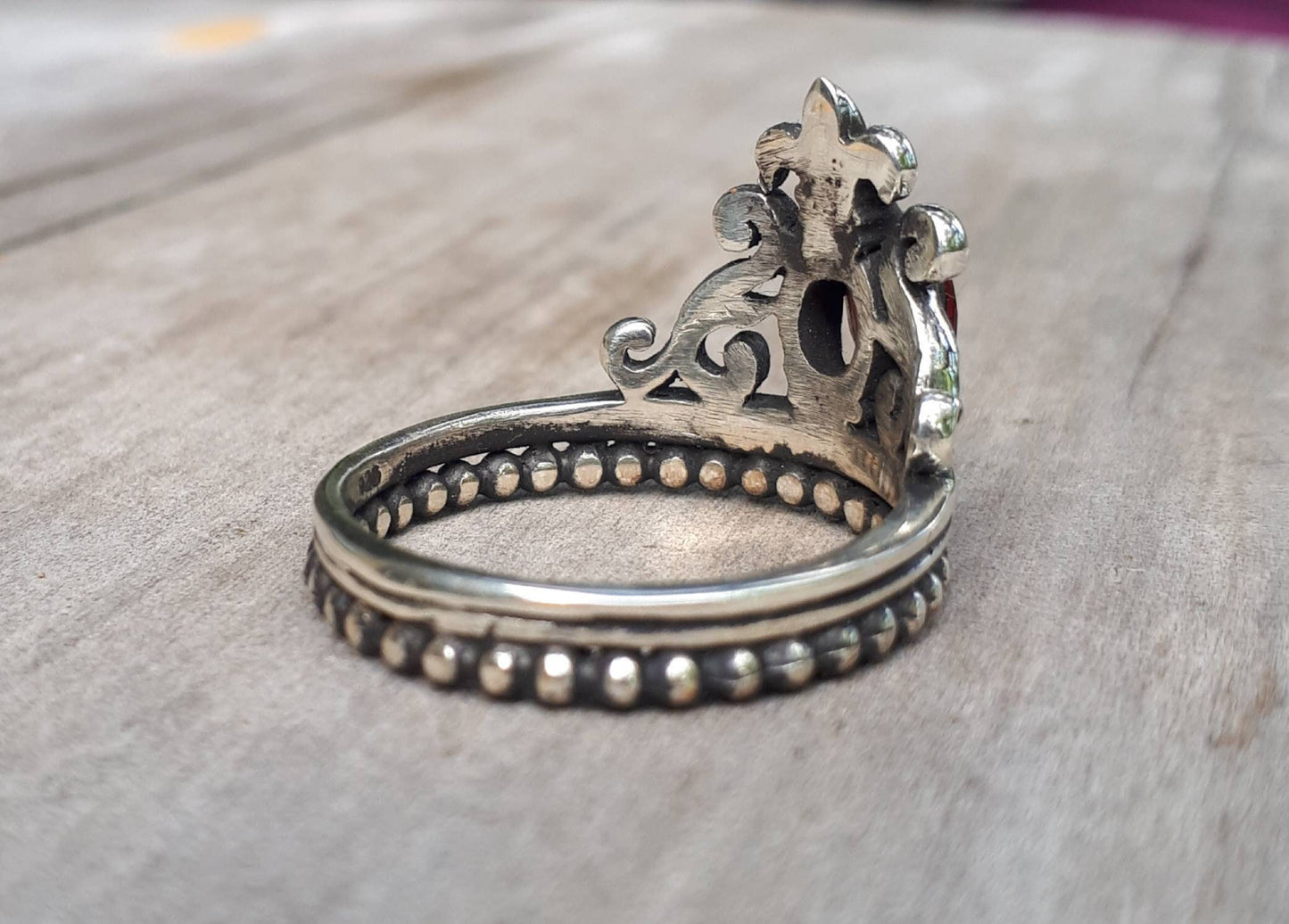 Crown ring,vintage scroll,sterling silver,cubic zirconia,art nouveau,long ring,green cz, victorian,boho,gypsy,handmade,crystal