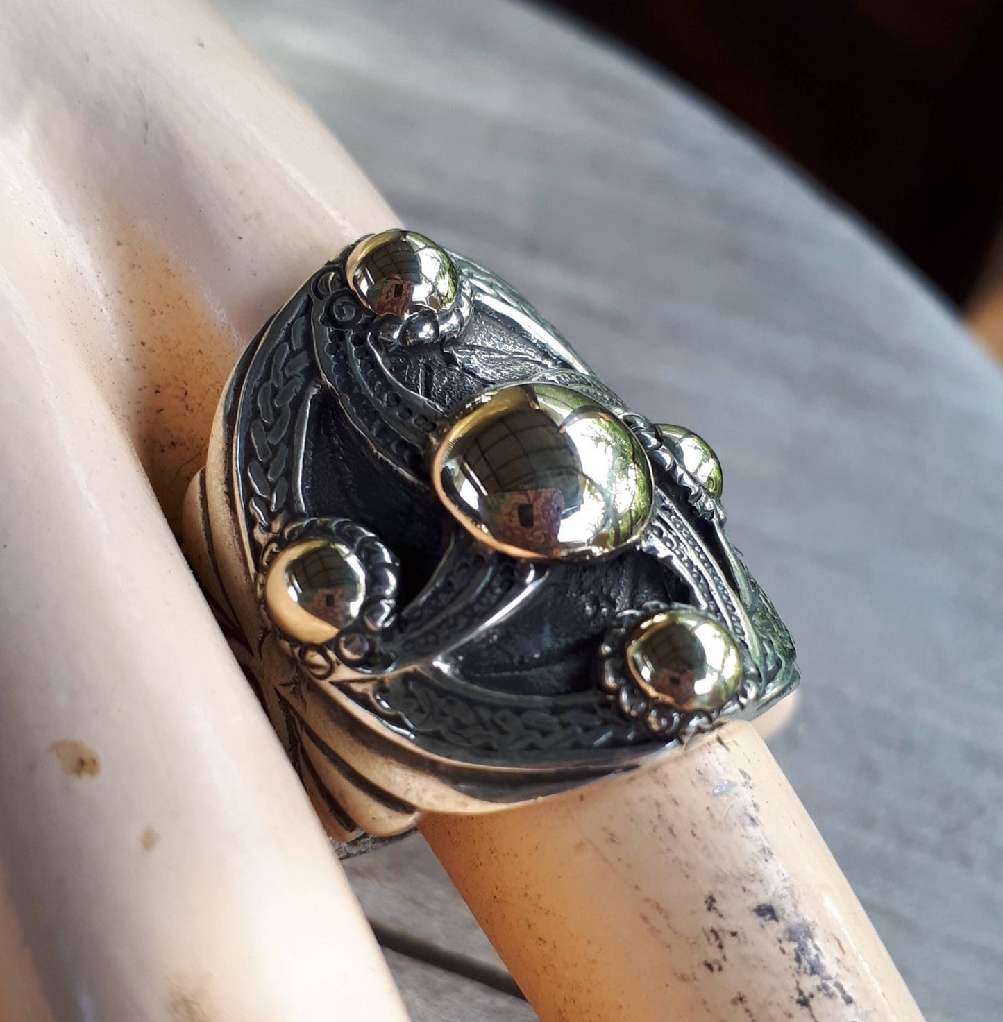 Two tone ring,sterling silver with 9ct gold,celtic ring,medieval,tribal,vintage,large ring,shield,steampunk,celtic shield,vintage ring