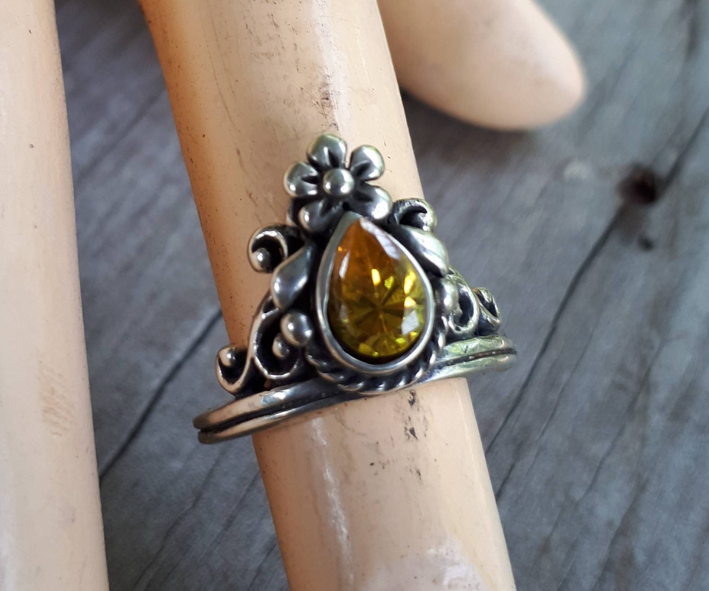 Orange stone,Flower ring,vintage scroll,sterling silver, cubic zirconia,art nouveau,long ring, victorian,boho,gypsy,handmade,crystal