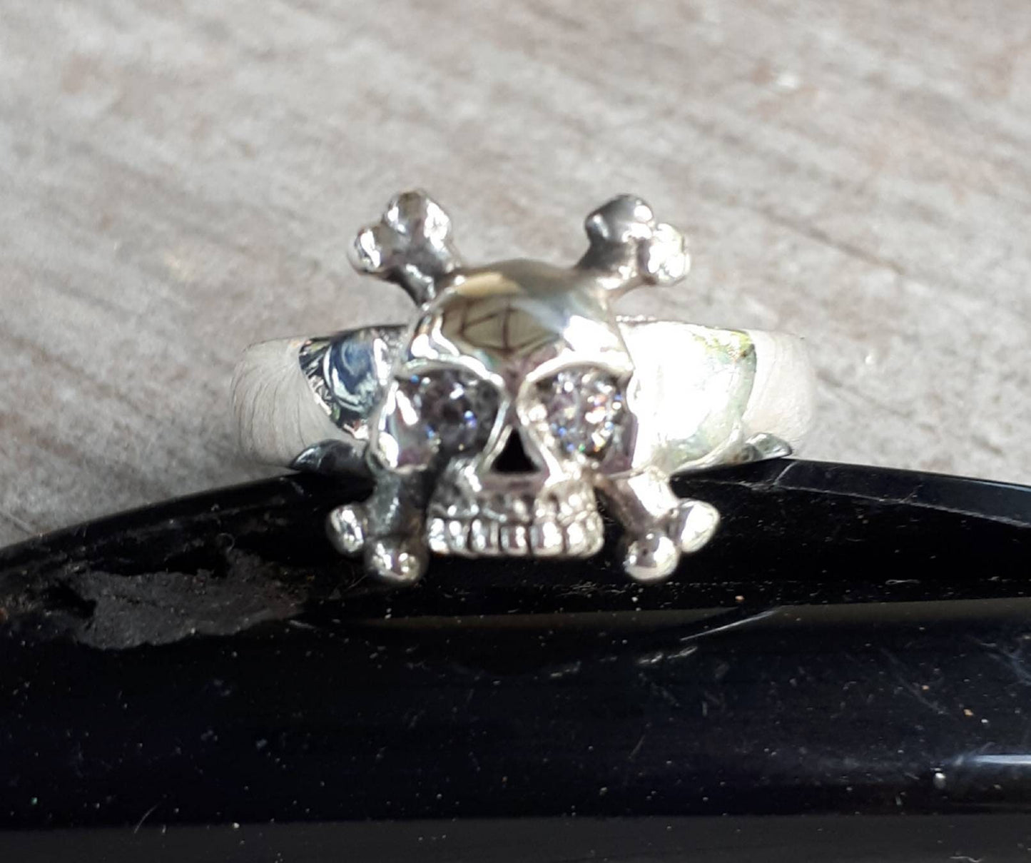 Small skull ring,Skull and cross bone,pirate,girls skull,sterling silver,handmade,gothic, punk, emo,steampunk,boho,pinkie skull,biker chick