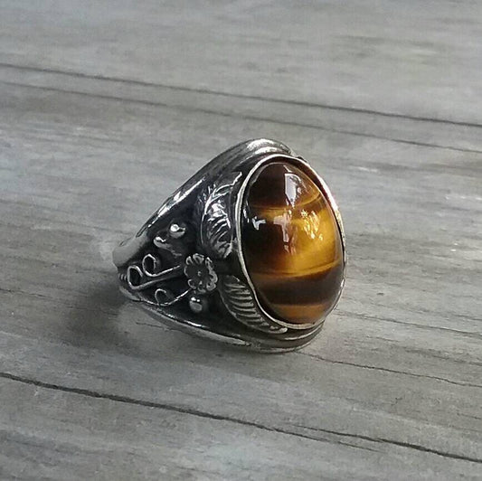 Tigers eye ring,sterling silver,large stone ring,chunky ring,wedding ring,leaf pattern,