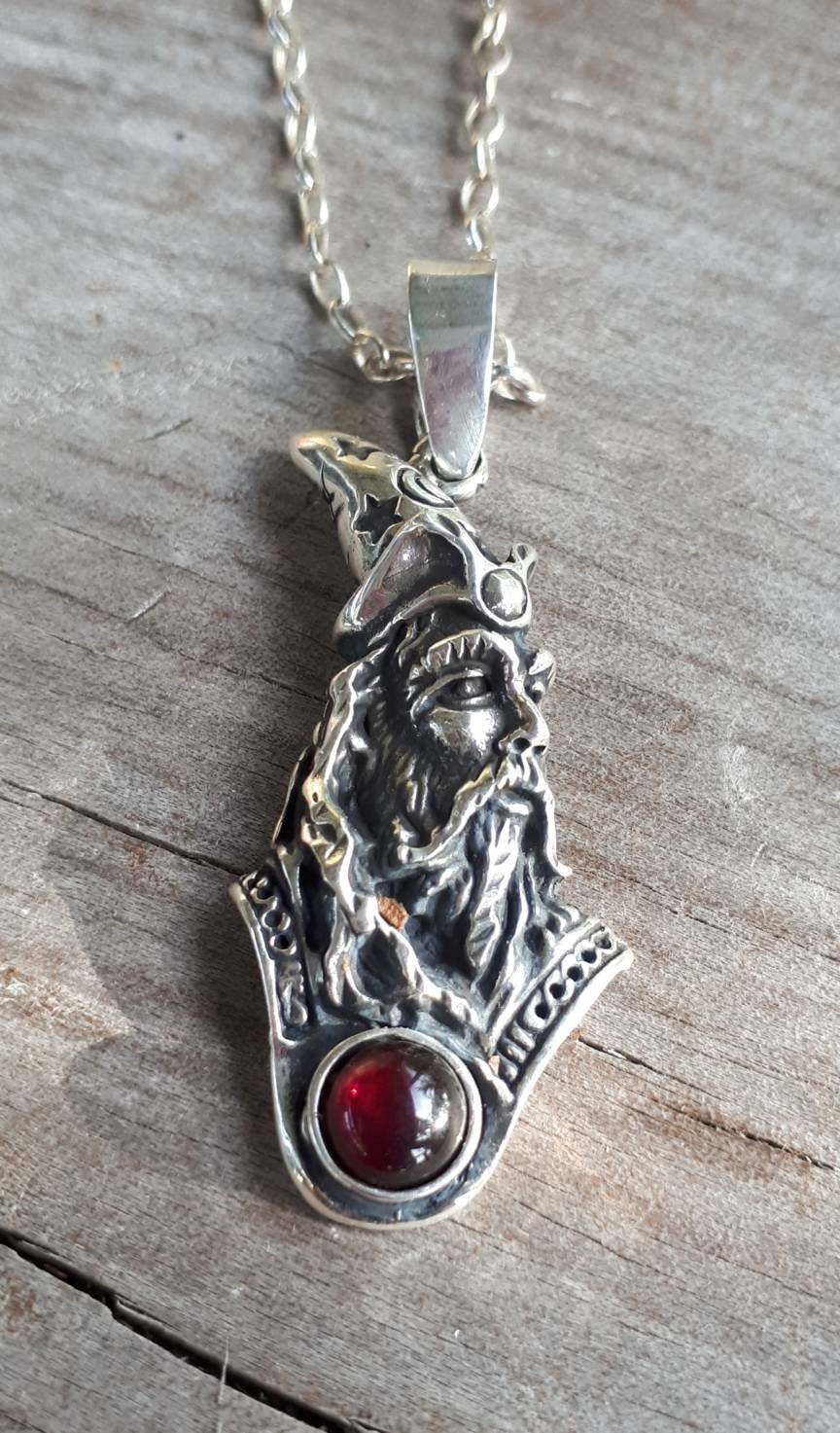 wizard pendant,garnet cabachon,sterling silver,merlin,magician,fantasy, mythical,gothic,punk,Dumbledore,witch