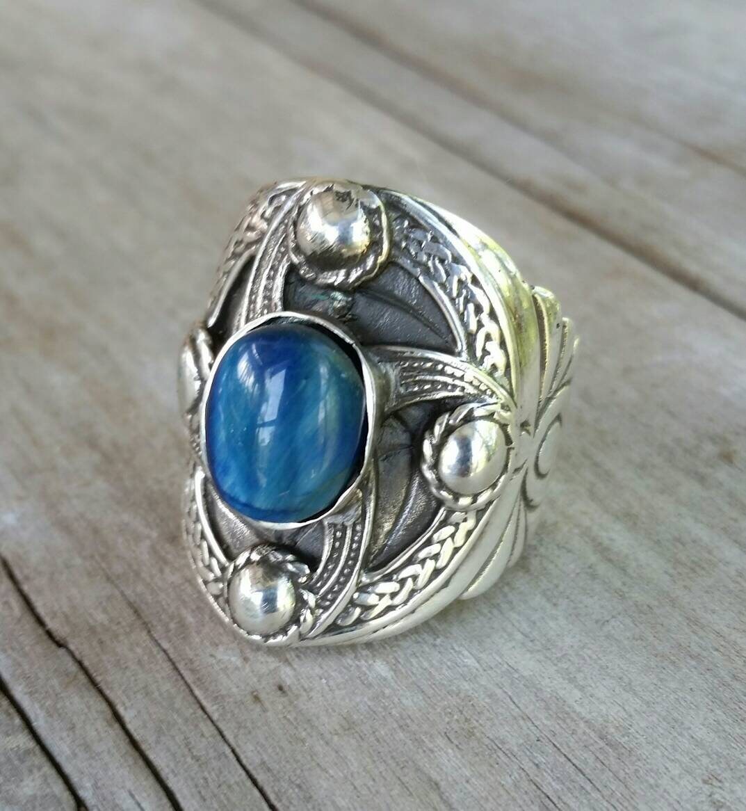 Chunky ring,sterling silver,blue tiger eye,celtic ring,medieval,tribal,vintage,large silver ring,shield,steampunk,celtic shield,