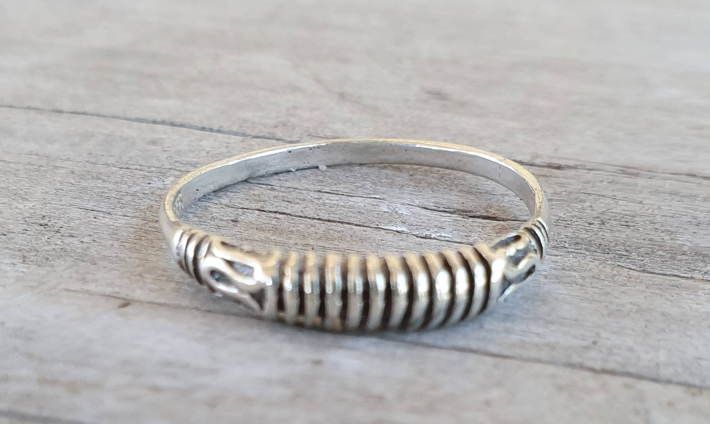 Stacker ring,Sterling silver,tribal,ethnic band,patterened wire,fine band,boho ring,thin silver ring,pinkie ring,wire ring.