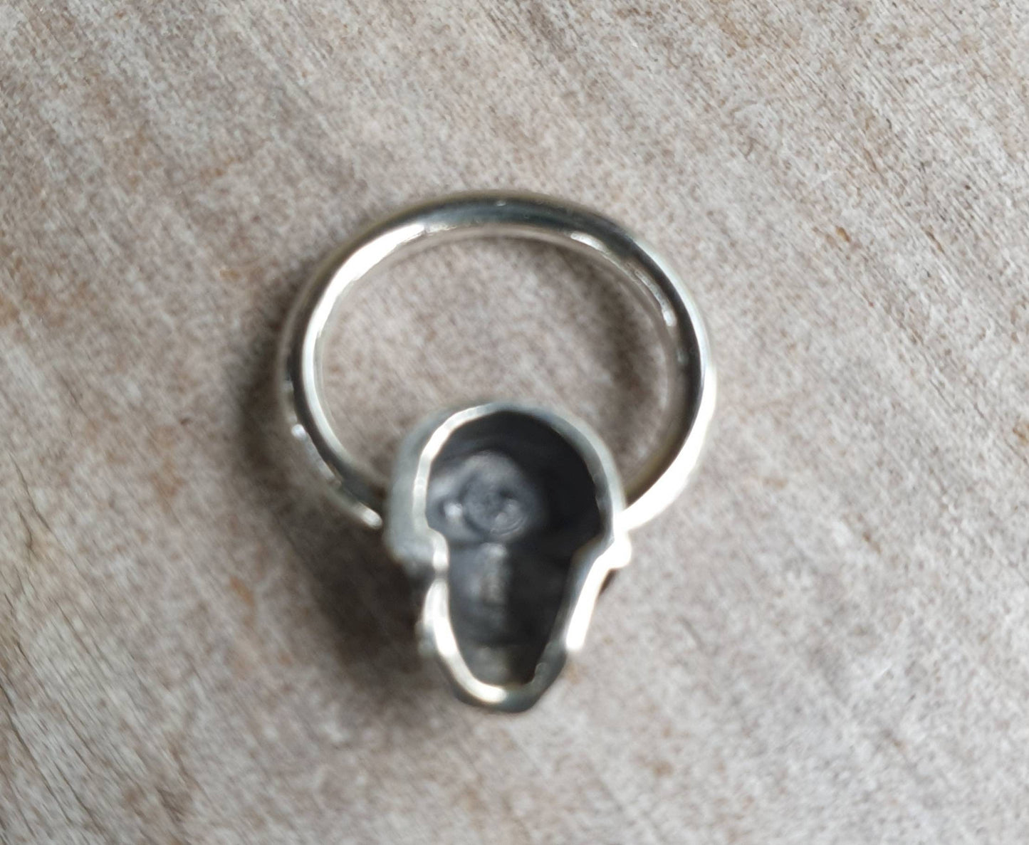 Skull bcr ring,cbr,sterling silver skull earring,ball closure ring,skull captive bead ring,skull nipple ring,skull sleeper,pirate,