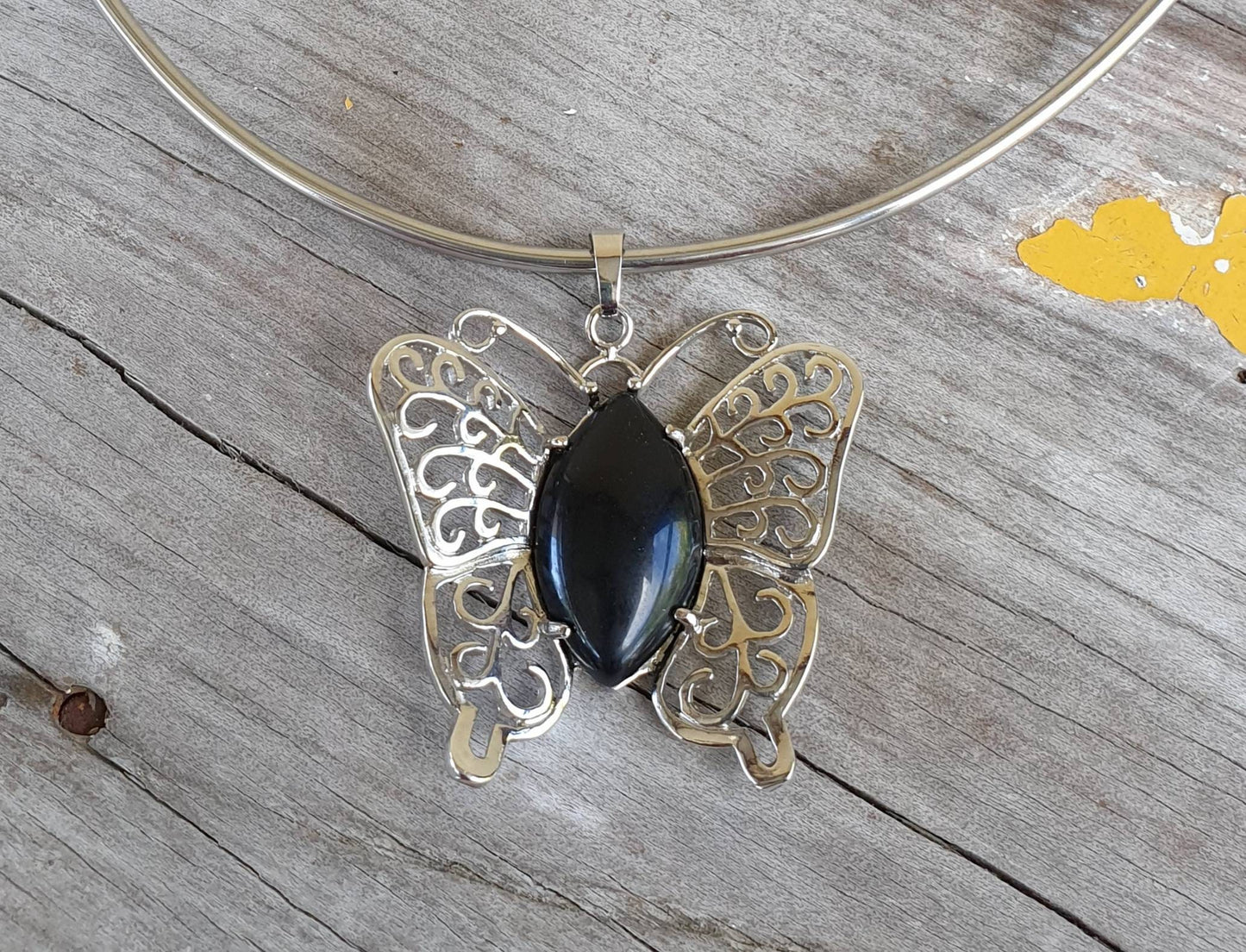 butterfly pendant,filegree,onyx pendant,boho,art nouveau,victorian,vintage,handmade,gypsy,women's fashion,