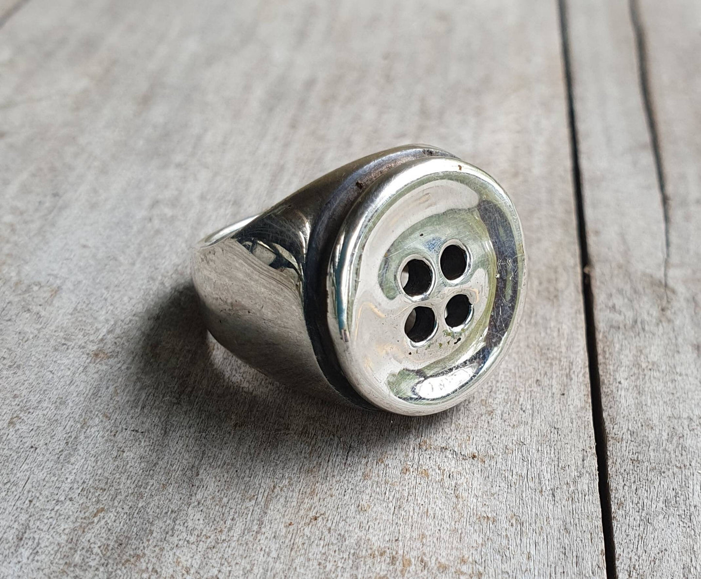 button ring,chunky rockabilly vintage ring,sterling silver, handmade,retro,women's fashion,large ring,round top signet,hipster