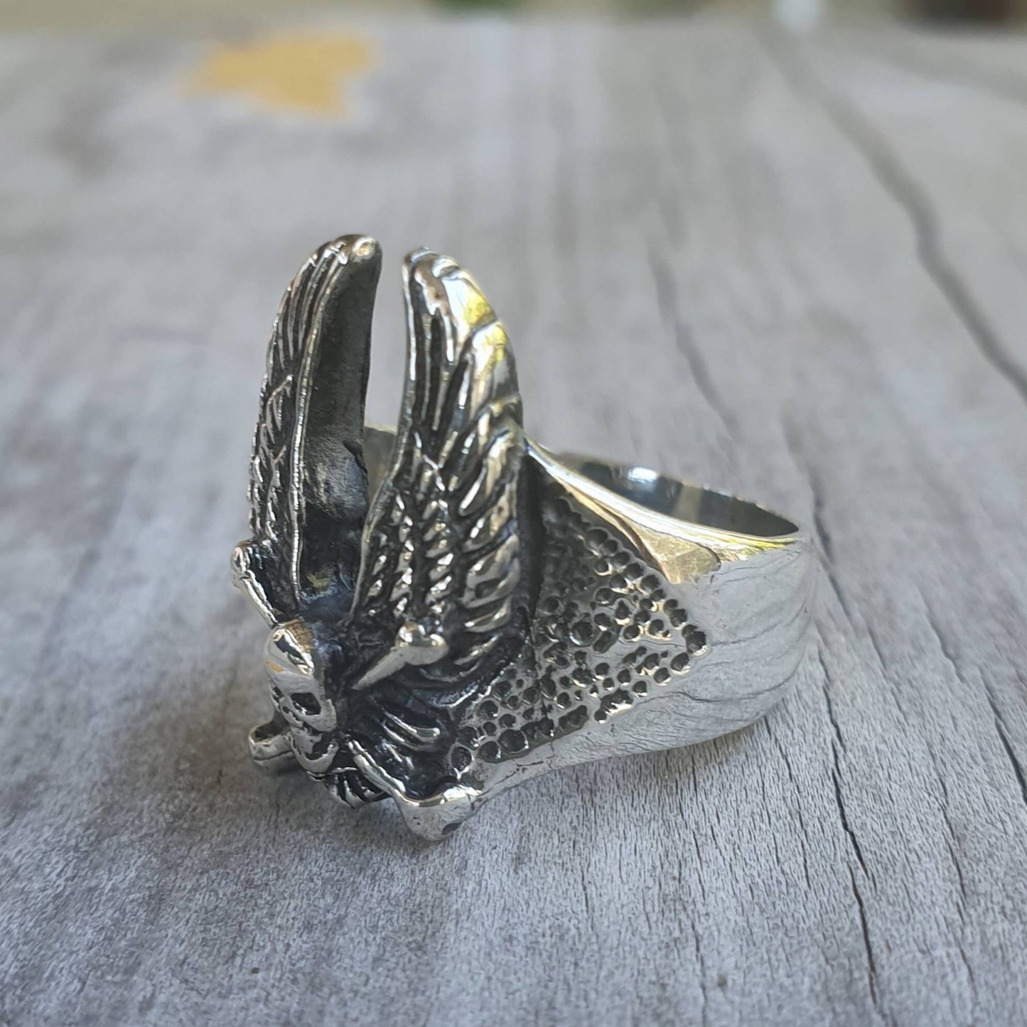 Skull ring,skull and crossbone,winged skull ring,sterling silver,small skull ring, retro skull steampunk, gothic,gypsy, ring,rockabilly