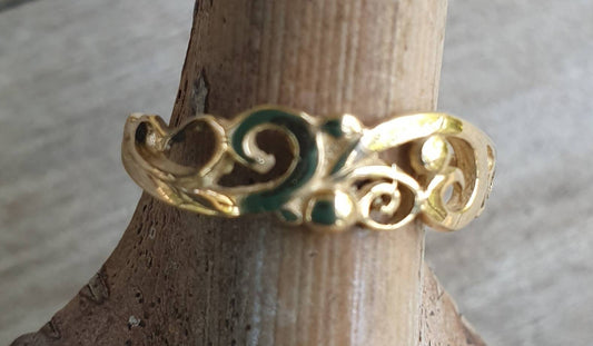 gold scroll ring,9ct gold,pinkie ring swirl,handmade,tribal,gypsy,art nouveau,celtic,tribal ring,maori koru,