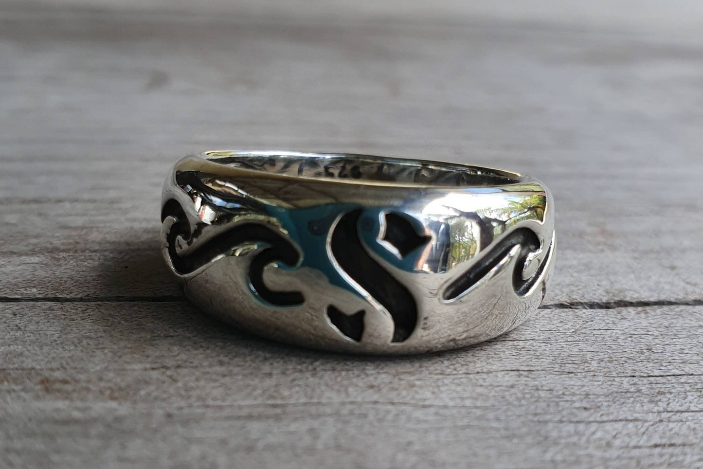 surf ring,wave,sterling silver,sailor S,surf S,surfer,