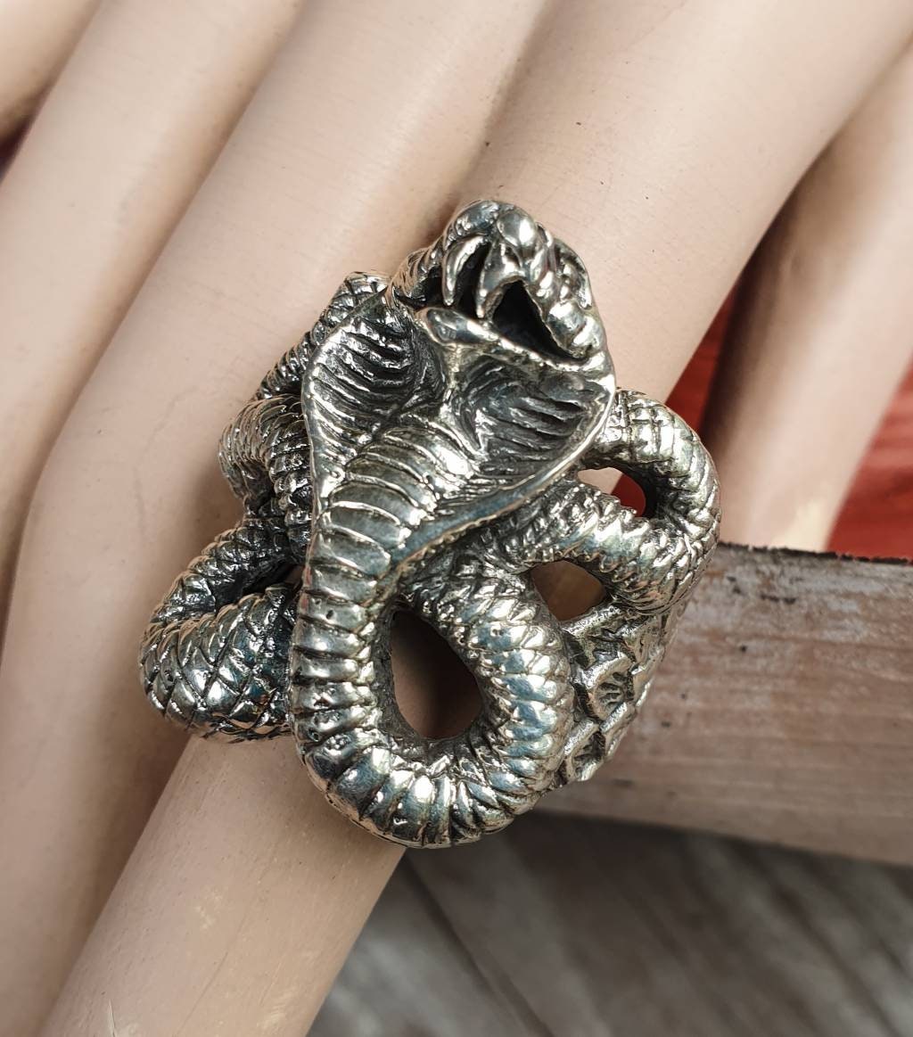 Cobra Snake ring,large ring,sterling silver, serpent ring,chunky ring