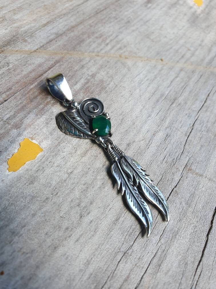 Green onyx,feather pendant, sterling silver,handmade, gypsy, hippy, boho shic,goddess,spiral,women's fashion,festival,gemstone pendant