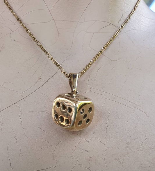 Dice pendant,9ct gold,4 dimensional cube,gambling,casino.roulet,