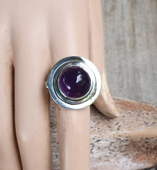 Amethyst  ring,sterling silver,chunky ring,boho,gemstone ring,handmade,retro ring,modern,industrial