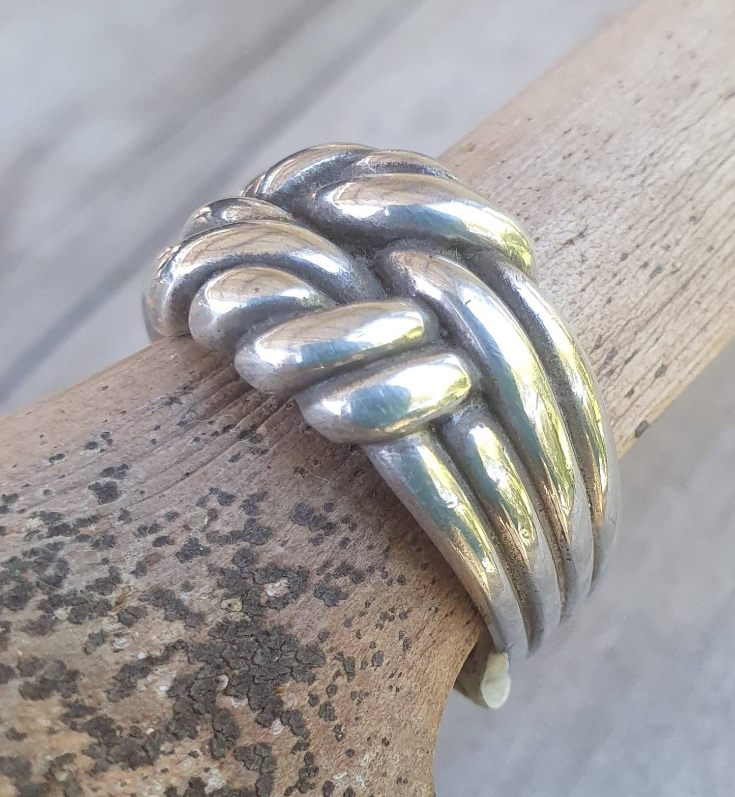 Knot ring,sterling silver,twisted knot,boho,gypsy,silver wire ring,unisex,handmade,