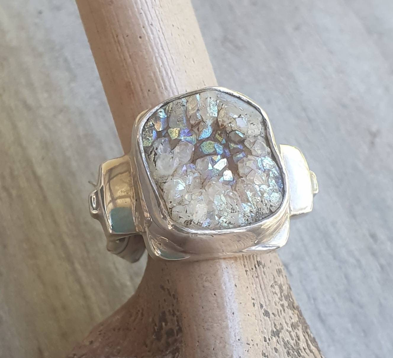 Druzy quartz ring,sterling silver,crystal ring,freeform crystal,chunky original silver ring