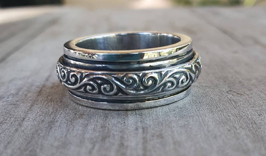 Wide silver ring, chunky,heavy,solid sterling silver band,thick scrolly band,vintage,antique,  wedding ring,boho,