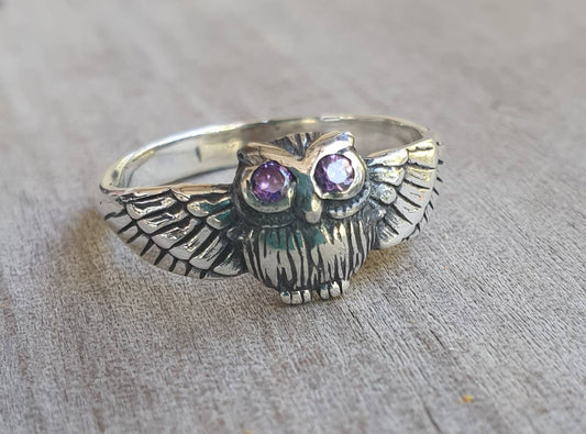 petite owl ring,sterling silver, bird ring,boho,gypsy,goddess,woodland,womens fashion,Swarovski crystal,