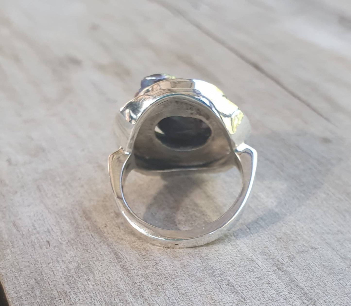 Green onyx ring,sterling silver,big chunky ring,wedding ring,briolette stone,boho,gemstone ring,handmade,retro,modern,industrial,signet